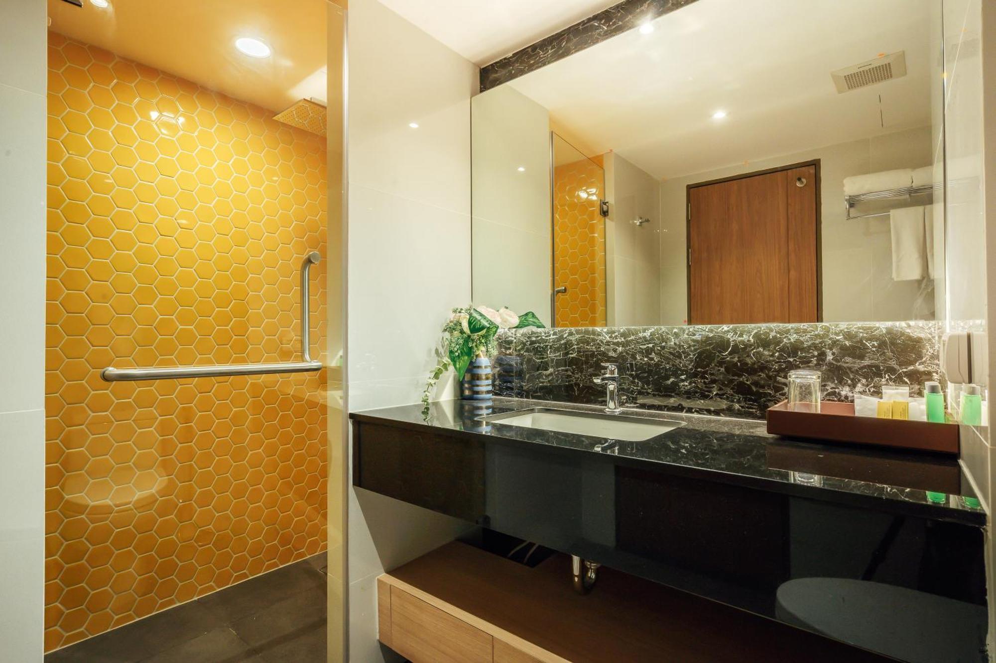 Montana Bangkok Hotel & Residence Dış mekan fotoğraf